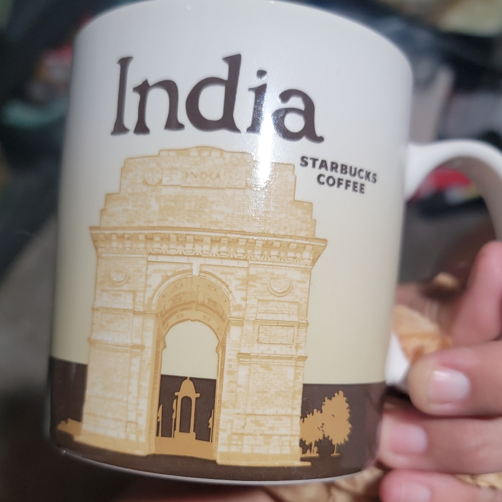 Starbucks Cream and Brown India Gate Mug
